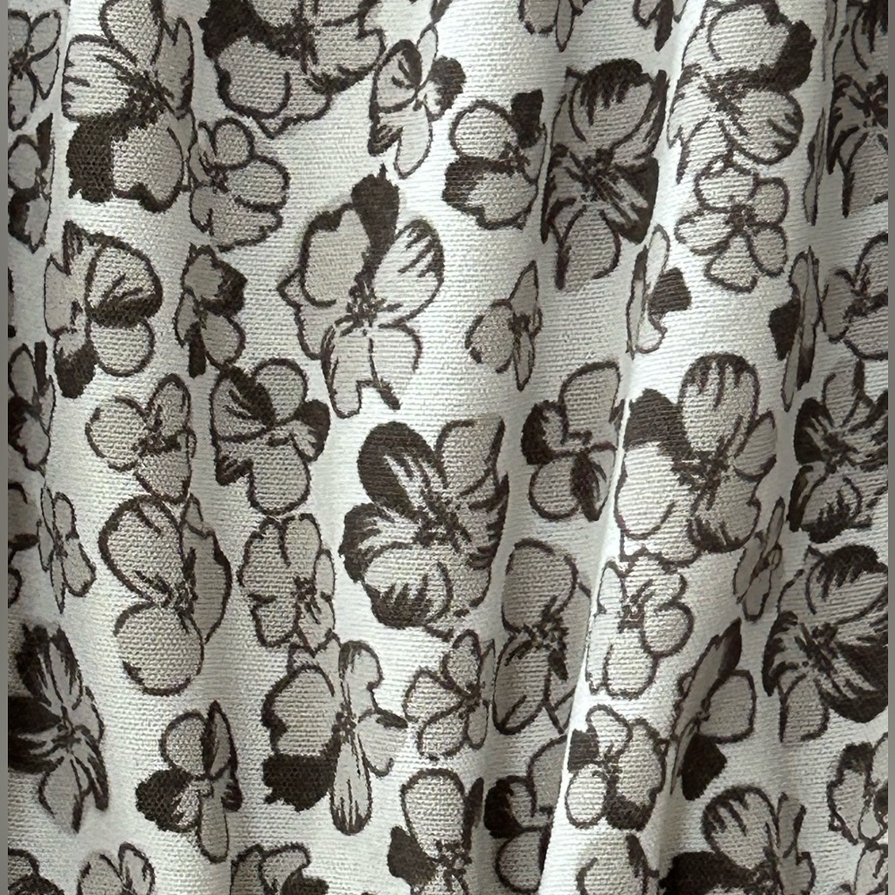 NWOT Nine West Boho Gray White Floral On Off Shoulder Peplum Blouse Size M - Picture 6 of 11